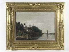 Gezicht op Deventer met torens van Bergkerk en Lebuinus en op de IJssel een stoomboot en zeilboot by anonymous painter