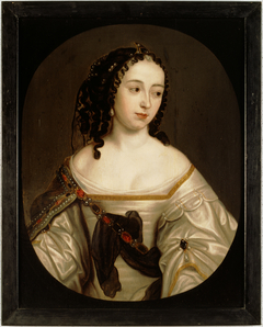 Portret van een vrouw, mogelijk Anna Isabella van Beyeren van Schagen (1636-1716). Echtgenote van Maurits Lodewijk van Nassau-Beverweerd by Anonymous