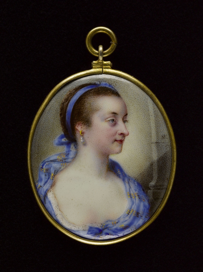 Portrait de jeune femme au fichu bleu
