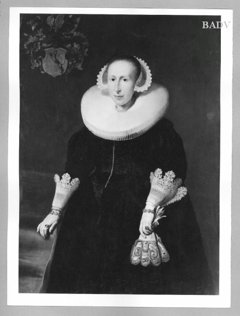 Portrait of Anna Hunthums (1595-1639), wife of Wemberich van Berchem by Thomas de Keyser