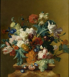 Bouquet de fleurs by Jan van Huysum